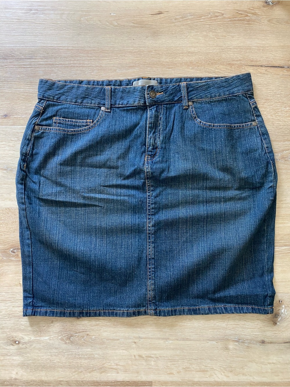 Y2K Vintage Tex by Max Azaria Size 12 Classic Blue Denim Jean Skirt